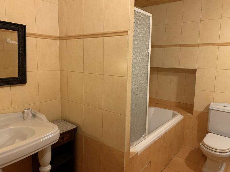 Maison - 200 m² - 5 pièces