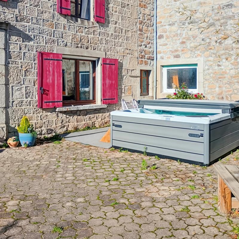 Maison en pierre - 176 m² - 6 pièces