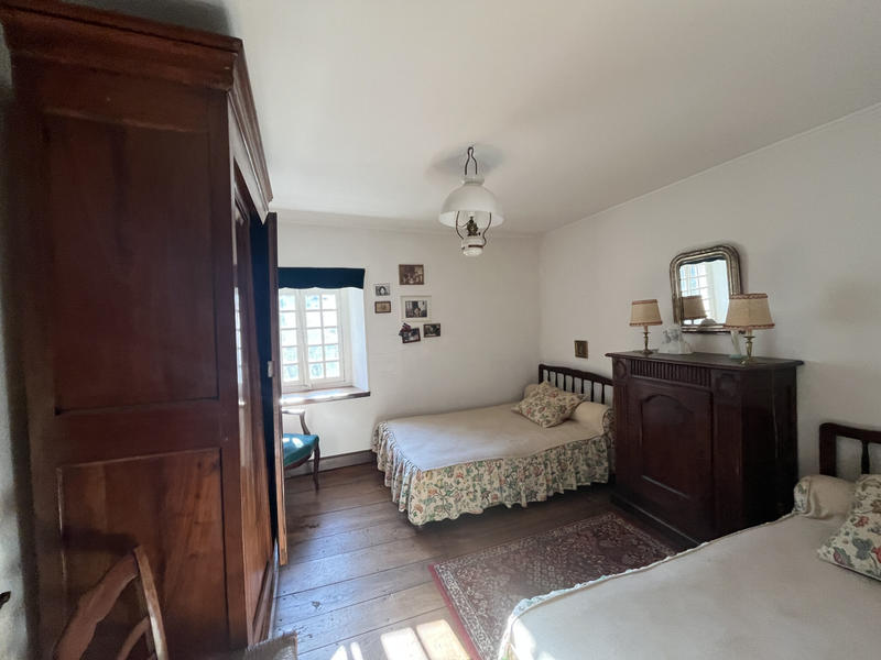 Maison - 420 m² - 15 pièces