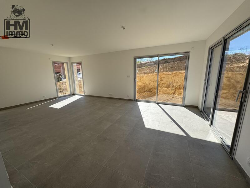 Maison traditionnelle - 99 m² - 4 pièces