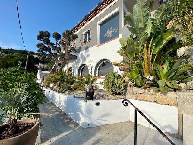 Maison - 145 m² - 5 pièces