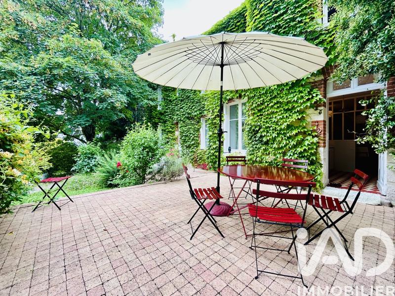 Maison - 145 m² - 8 pièces