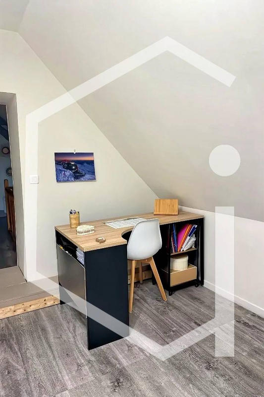 Maison - 121 m² - 4 pièces