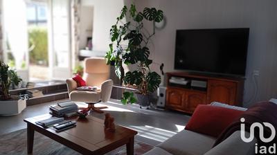 Maison - 121 m² - 5 pièces