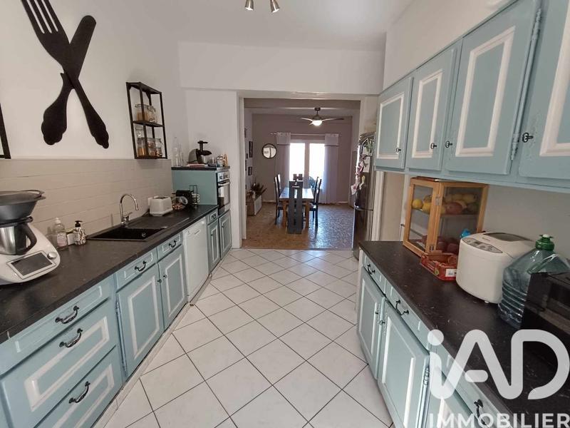 Maison de ville - 213 m² - 9 pièces