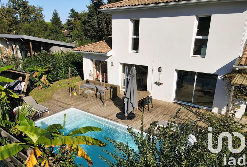 Maison - 128 m² - 6 pièces