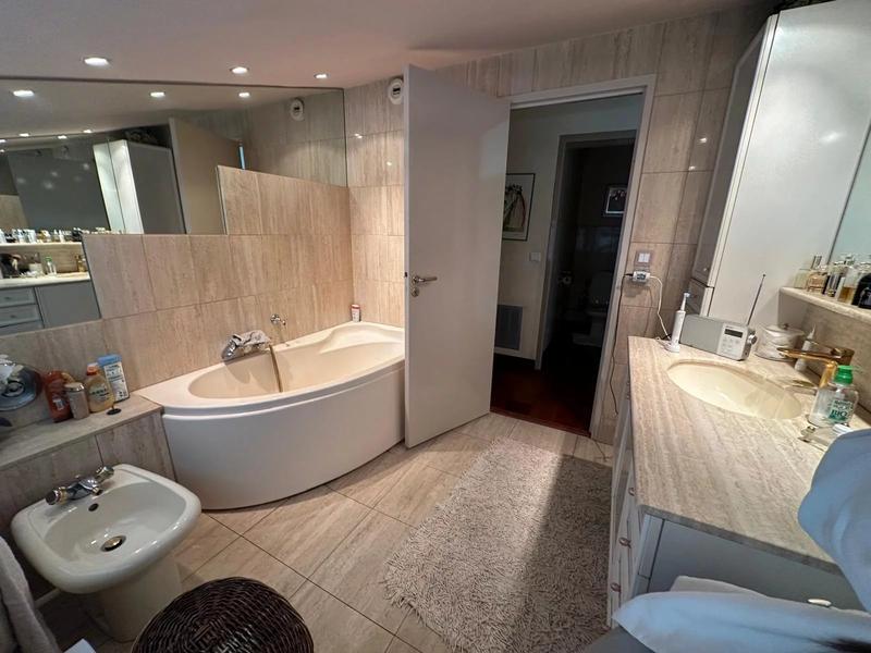 Duplex - 98 m² - 4 pièces