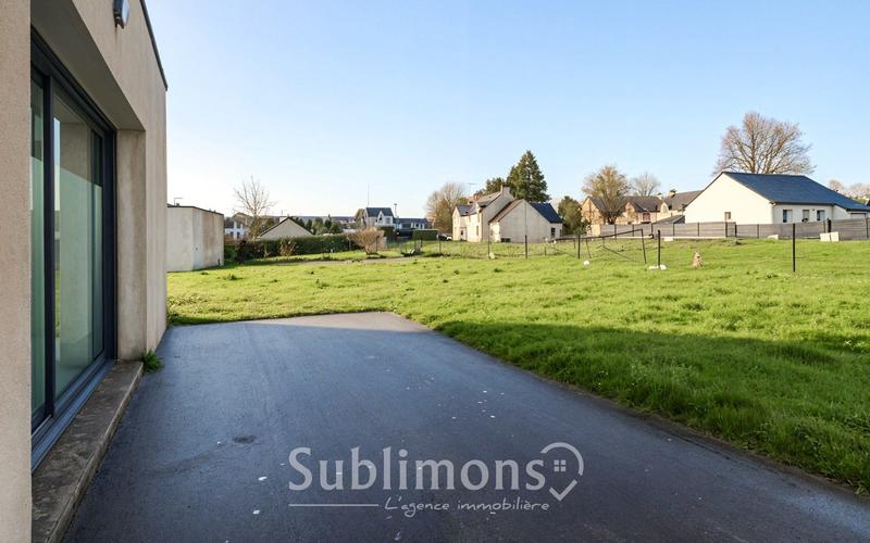 Maison - 96 m² - 5 pièces