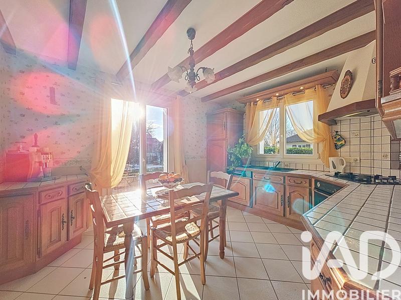 Maison - 180 m² - 5 pièces