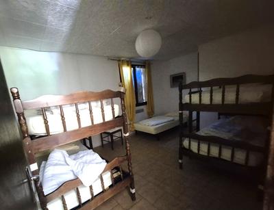 Propriété - 208 m² - 7 pièces