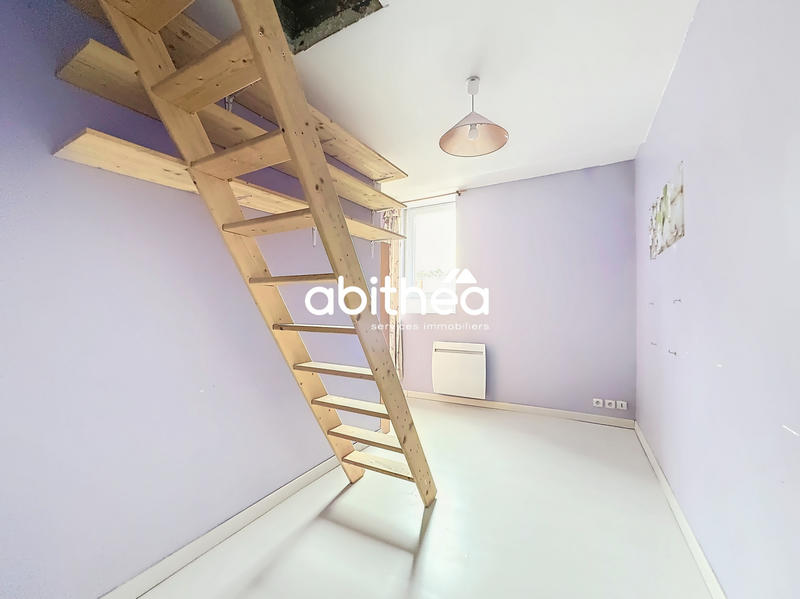 Maison - 99 m² - 4 pièces