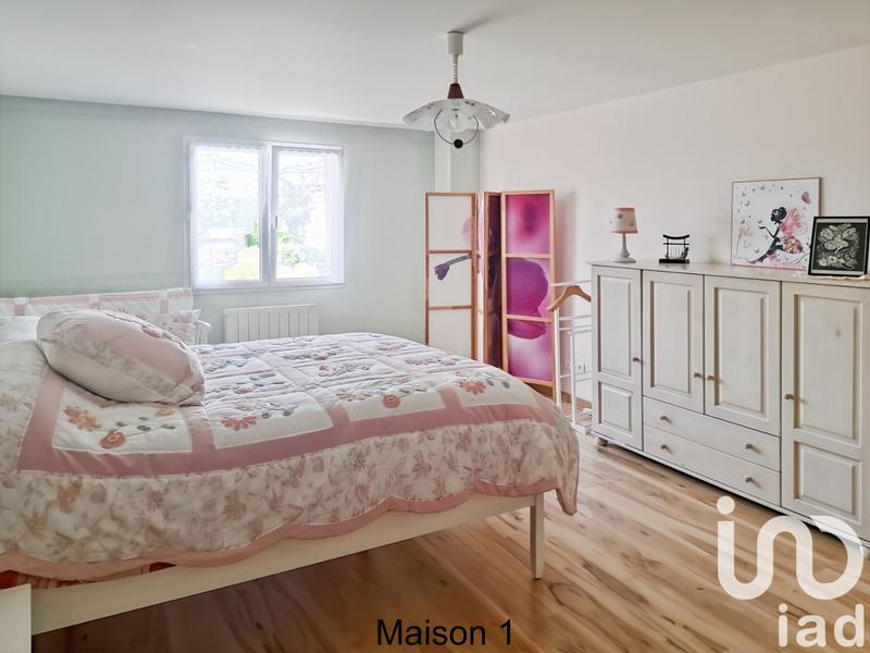 Maison - 266 m² - 10 pièces