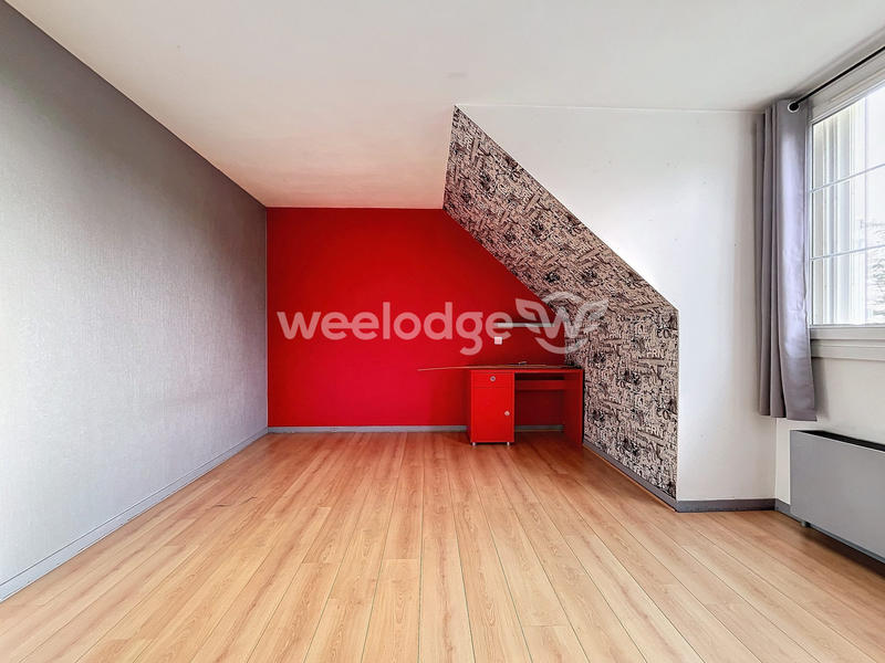 Maison - 145 m² - 7 pièces