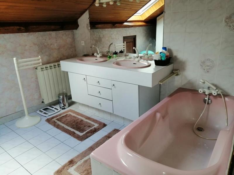 Villa - 200 m² - 8 pièces