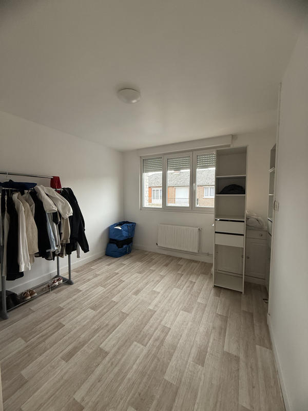 Maison - 80 m² - 5 pièces