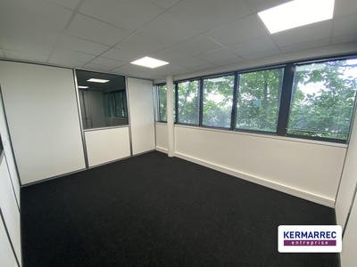 Bureau - 131 m²