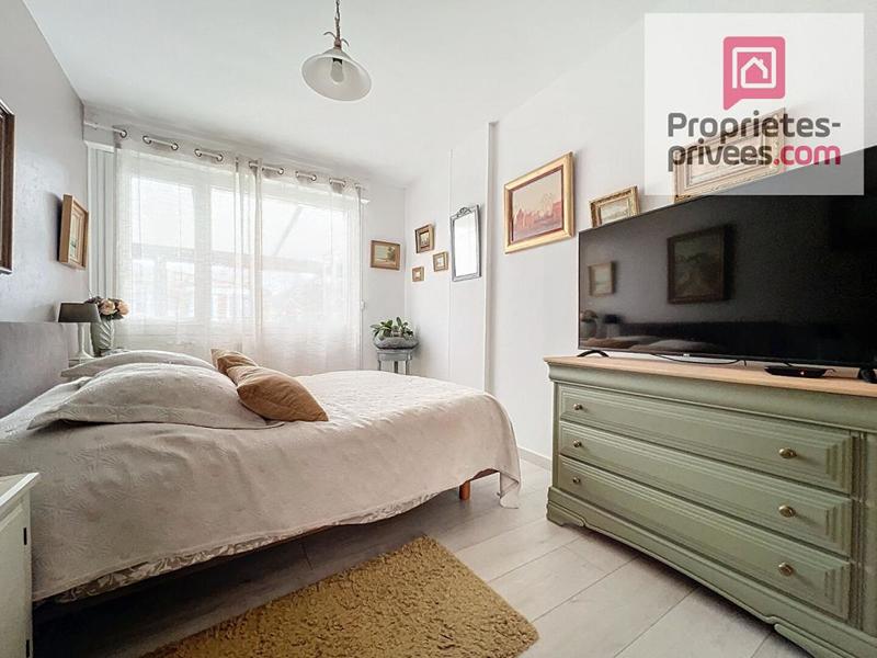 Appartement - 110 m² - 4 pièces