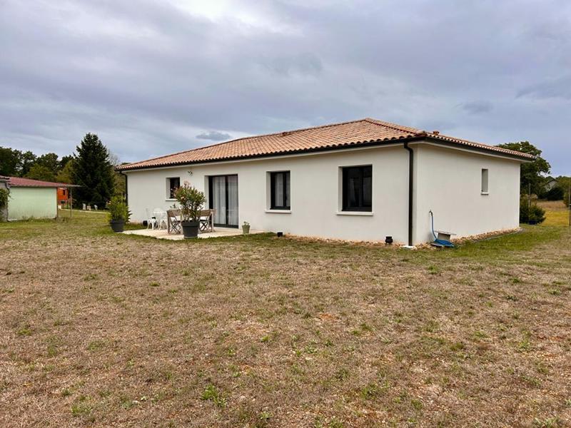 Maison - 105 m² - 4 pièces