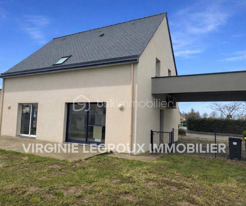 Maison - 151 m² - 8 pièces