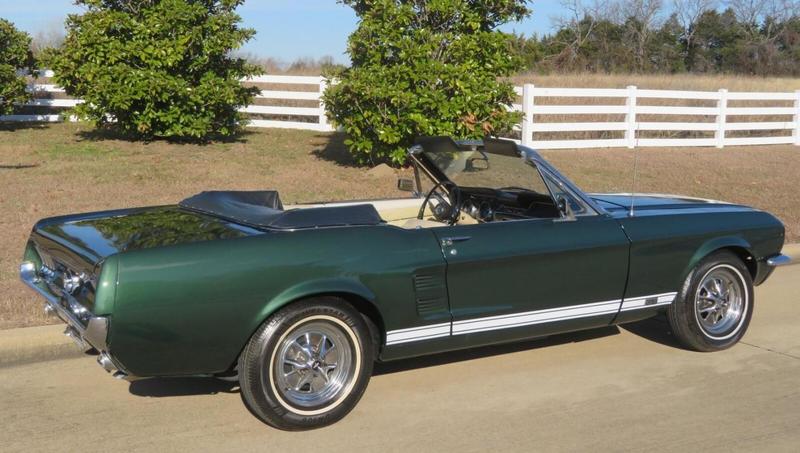 Ford Mustang cabriolet