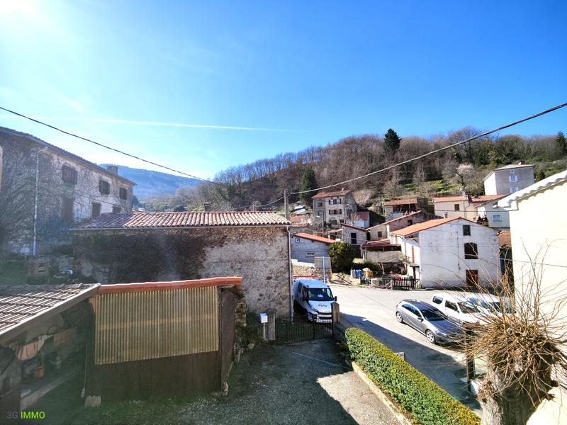 Maison - 111 m² - 5 pièces