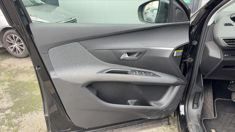 Peugeot 5008 II 1.2 PureTech 130 Eat8 Active Business