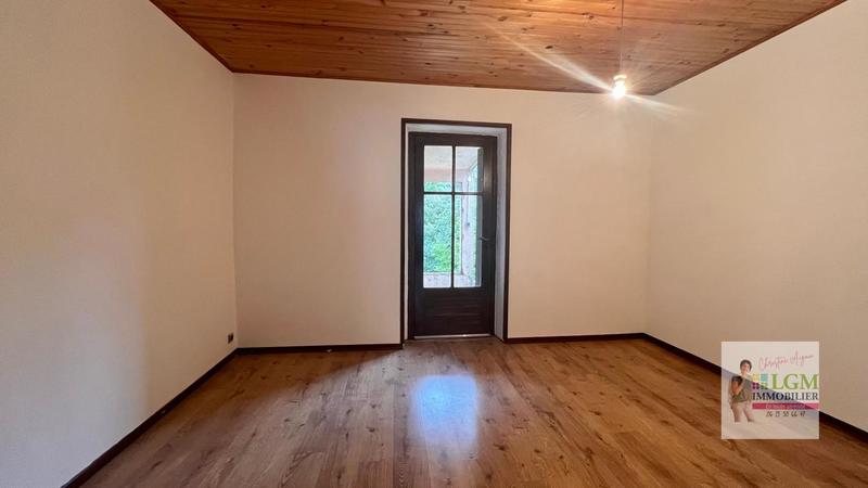 Maison de village - 238 m² - 6 pièces