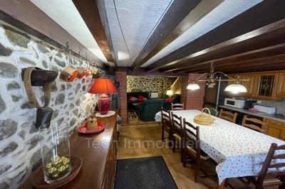 Maison de village - 80 m² - 5 pièces