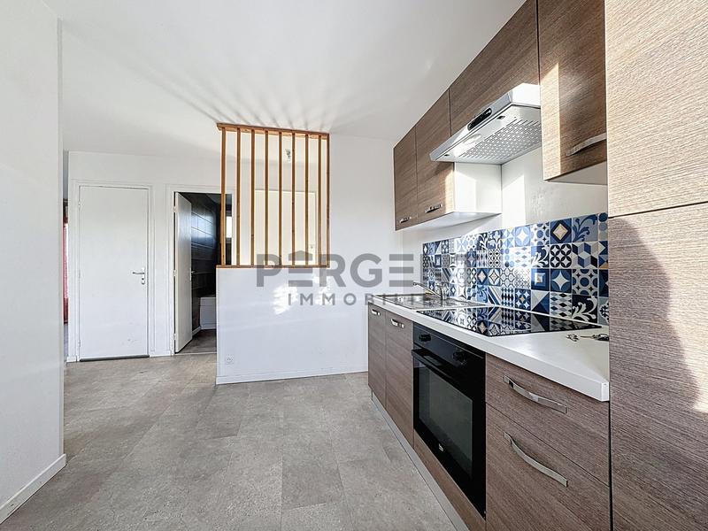 Maison - 91 m² - 6 pièces