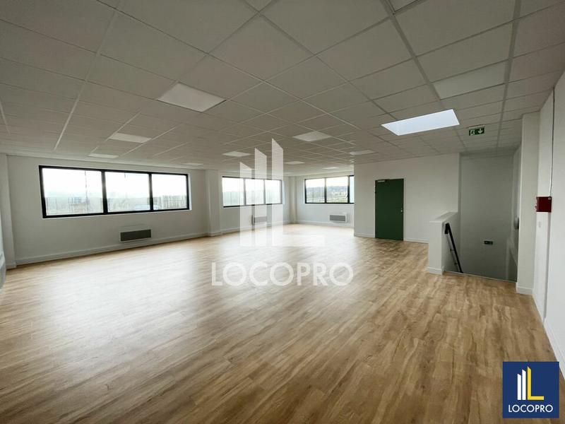 Local d'activité / Entrepôt - 578 m²