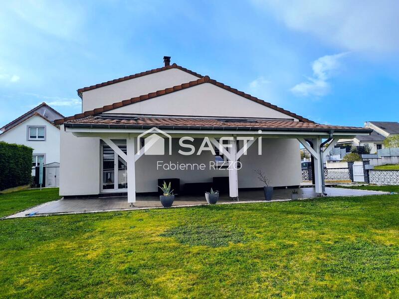 Maison - 110 m² - 5 pièces