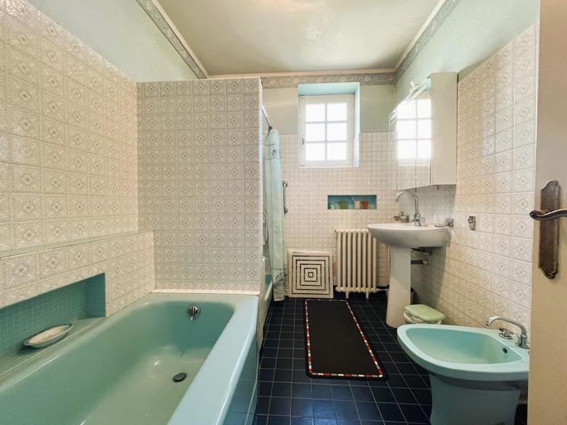 Maison - 160 m² - 6 pièces