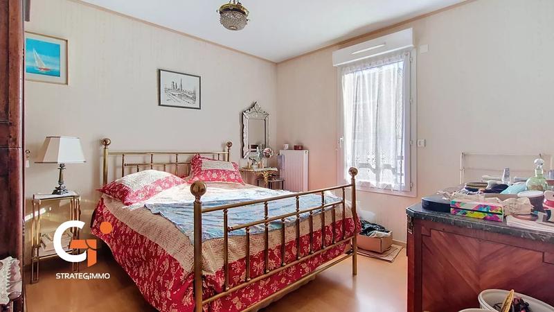 Appartement - 92 m² - 5 pièces