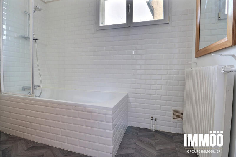 Maison - 150 m² - 7 pièces