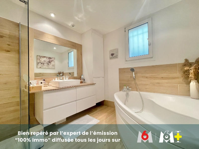 Maison - 187 m² - 6 pièces