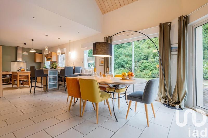 Maison - 190 m² - 7 pièces