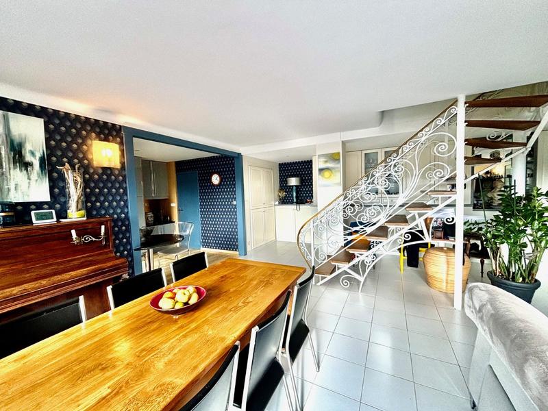 Maison - 129 m² - 6 pièces