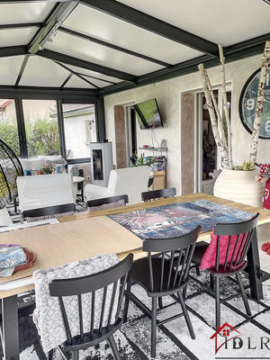 Maison - 180 m² - 6 pièces