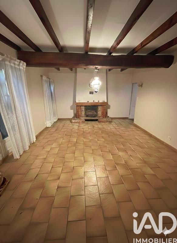 Maison - 220 m² - 5 pièces