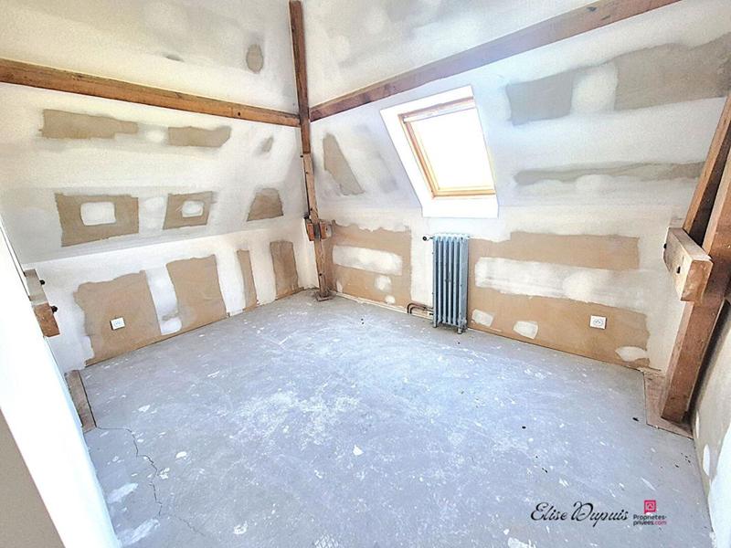 Maison - 182 m² - 8 pièces