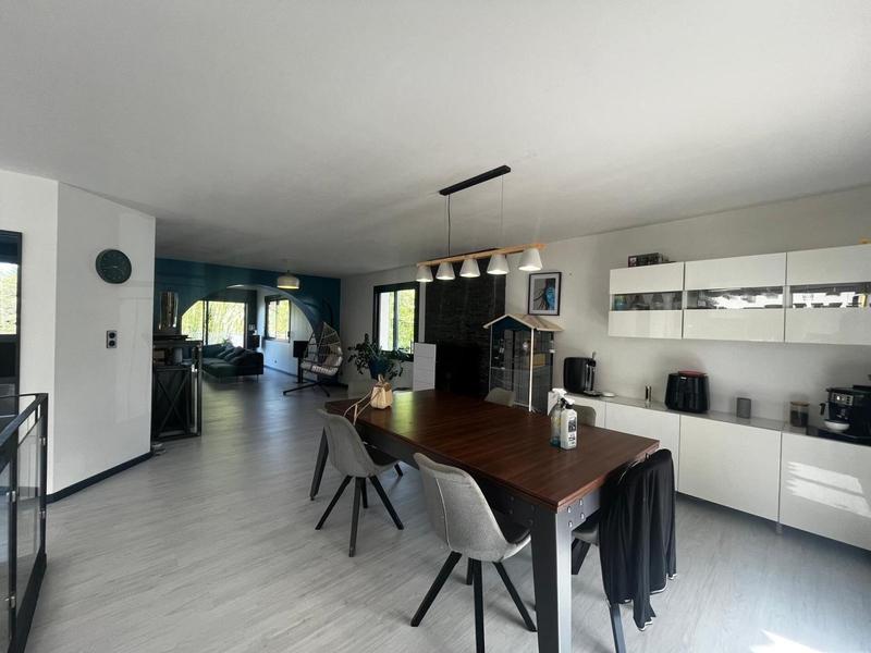 Maison - 188 m² - 6 pièces