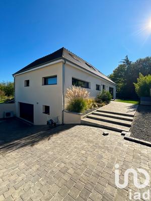 Maison - 160 m² - 6 pièces