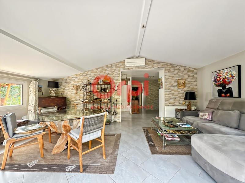 Villa - 77 m² - 3 pièces