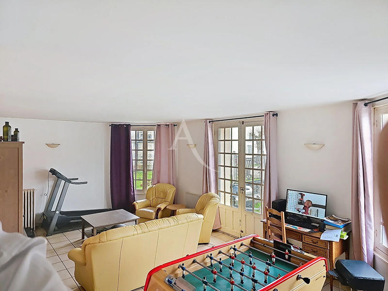 Maison - 158 m² - 5 pièces