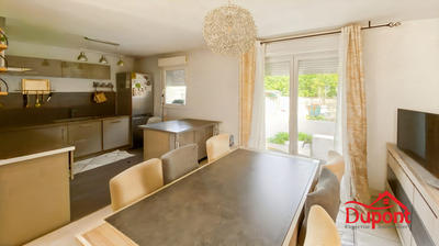 Maison - 86 m² - 5 pièces