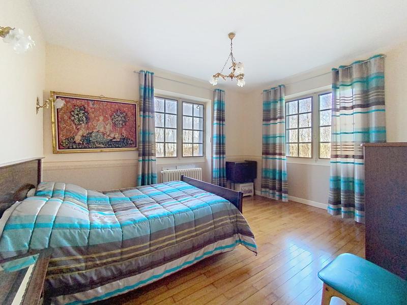 Maison traditionnelle - 130 m² - 5 pièces