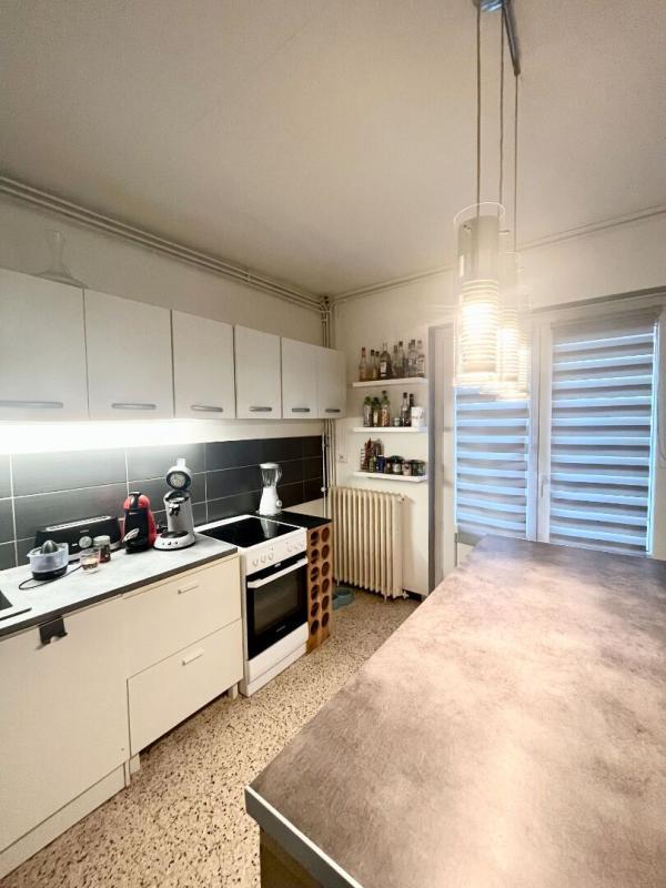 Appartement - 85 m² - 2 pièces