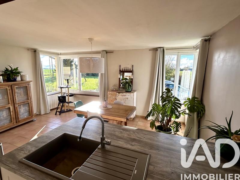 Maison - 115 m² - 4 pièces