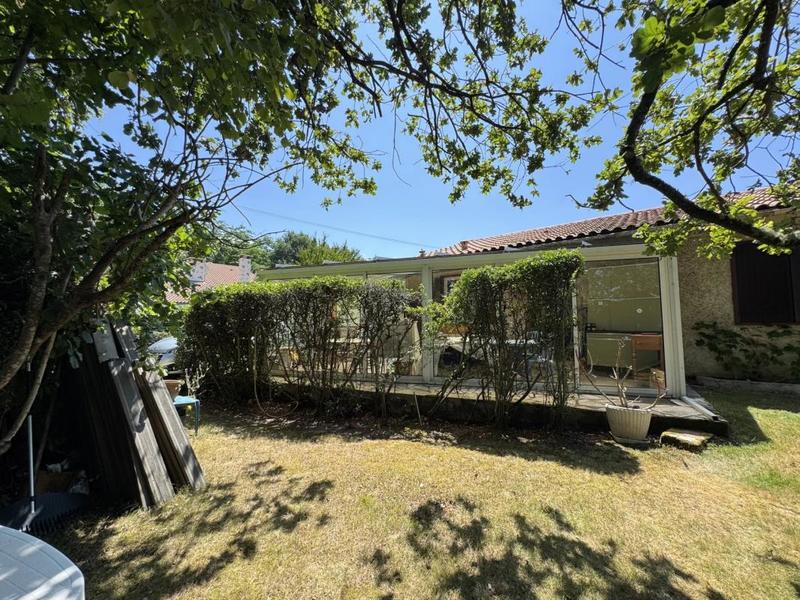 Maison - 92 m² - 4 pièces