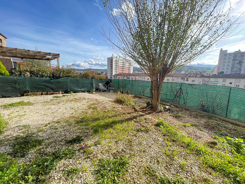 Maison - 76 m² - 4 pièces